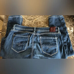 Domaine stretch blue jeans.  Size med